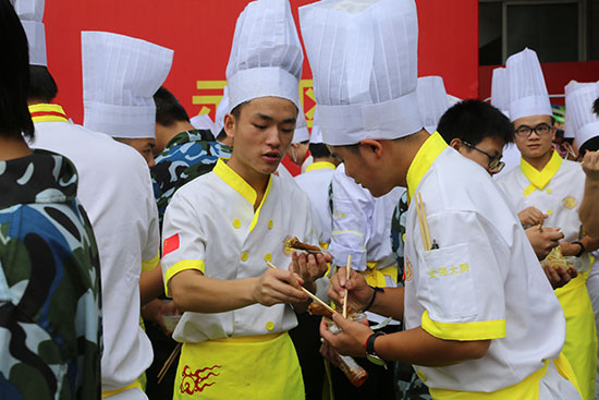 美食品鉴会|关于“美食”的话题，永远不会间断！